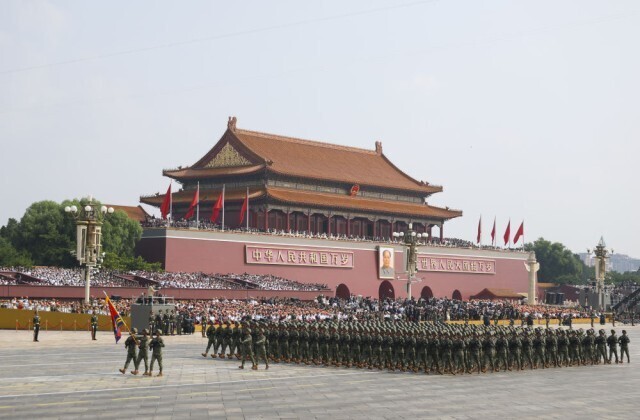向前一步走——写在中国人民解放军建军99周年之际