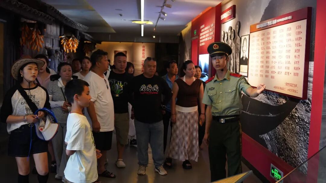 武警部队“英雄路·新长征”宣传教育文化活动走进武警四川总队雅安支队