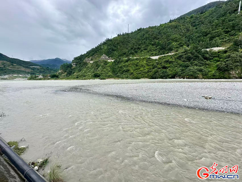 【纪念长征胜利90周年】走进安顺场遗址:踏访红军渡 感悟长征精神的热血底色 【纪念长征胜利90周年】走进安顺场遗址:踏访红军渡 感悟长征精神的热血底色