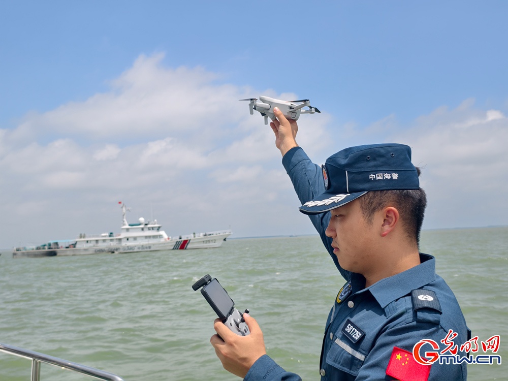 东海全面开渔 陆海协同管控守护海上“第一网” 东海全面开渔 陆海协同管控守护海上“第一网”