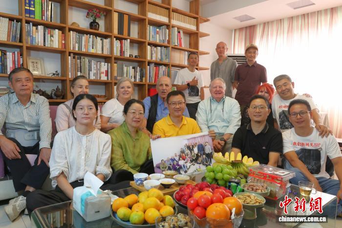 美国杜立特突袭者子女协会代表在华寻历史“拼图”