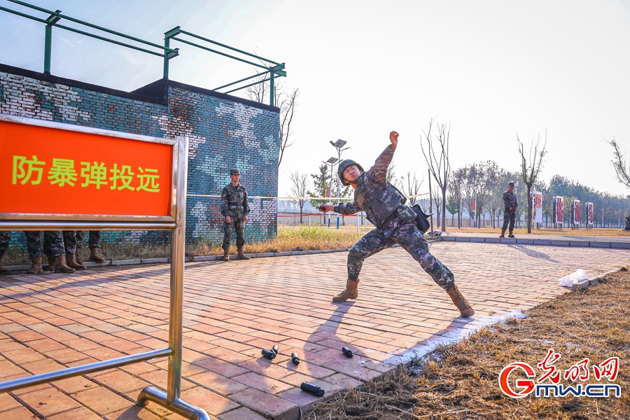 武警北京总队执勤第六支队举办第三届“砺精兵 创纪录”军事体育运动会