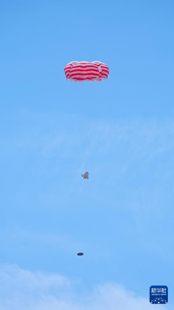 梦舟载人飞船零高度逃逸飞行试验取得圆满成功 我国载人月球探测工程研制工作取得新的重要突破