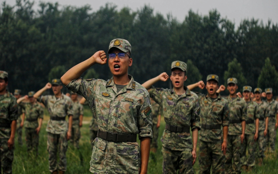人民子弟兵这样过“七一”：“强军有我，请党放心！”