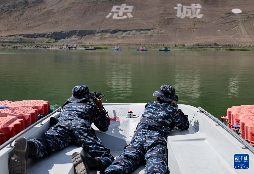 直击“锋刃-2025”国际狙击手射击竞赛“巅峰”比武
