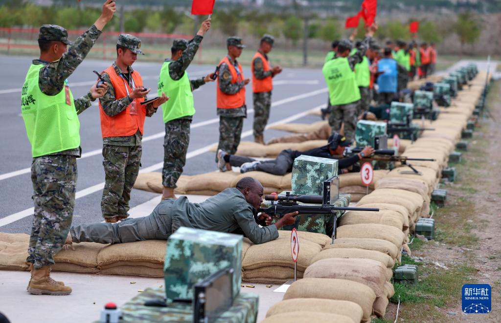 直击“锋刃-2025”国际狙击手射击竞赛“巅峰”比武
