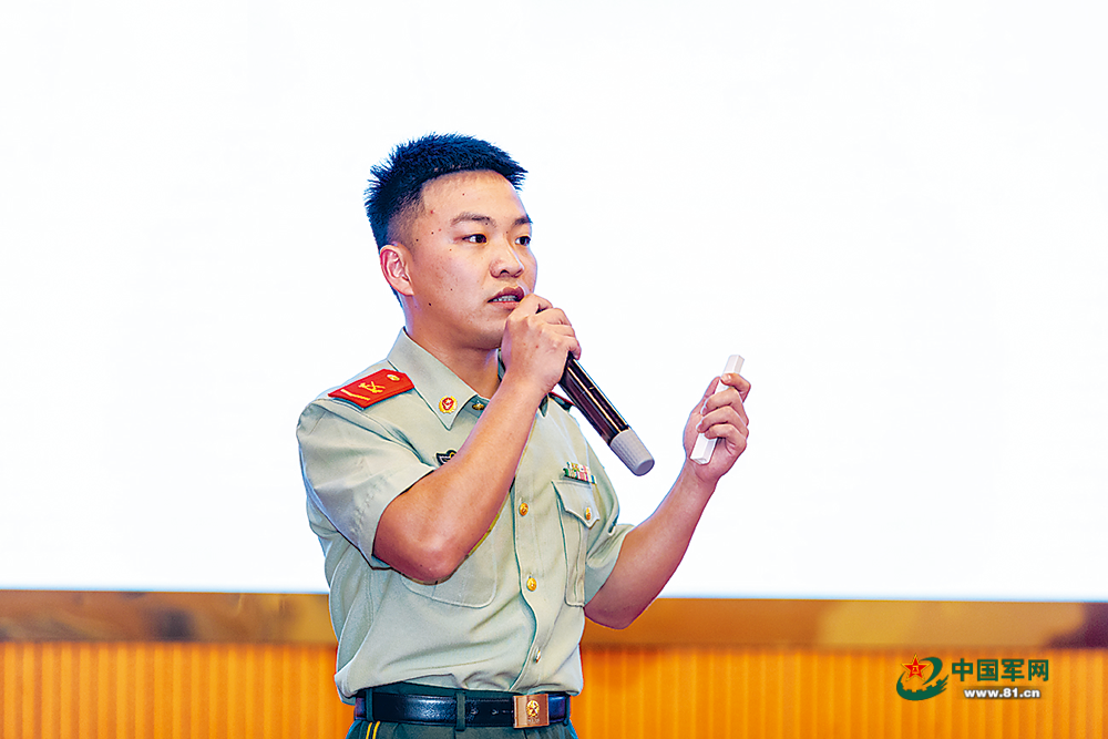 面对新时代基层官兵的具体