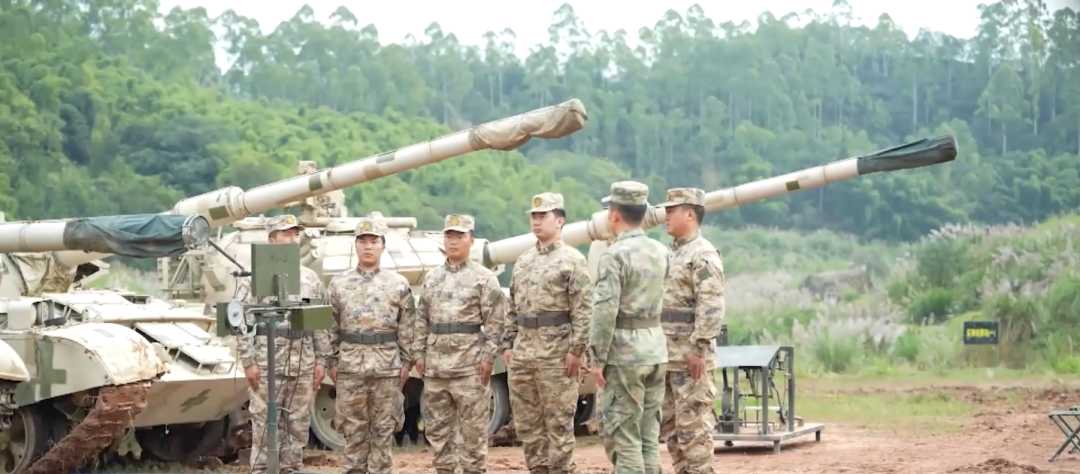 全军启用《中国人民解放军预备役人员证》