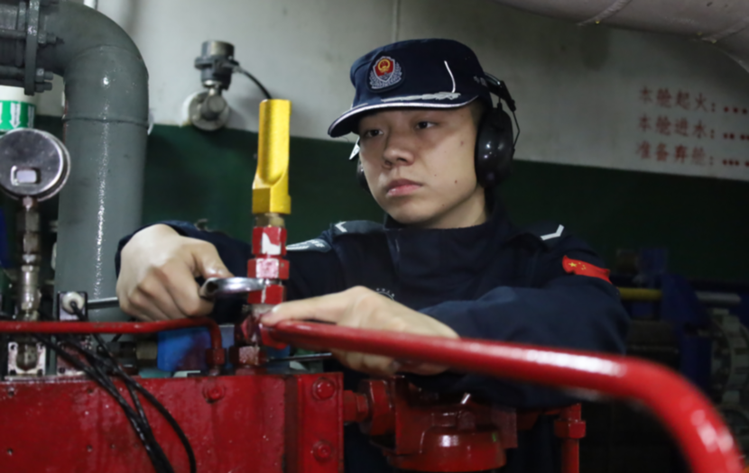 三月春风暖人心，追“锋”少年在行动！