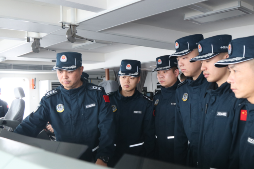 三月春风暖人心，追“锋”少年在行动！