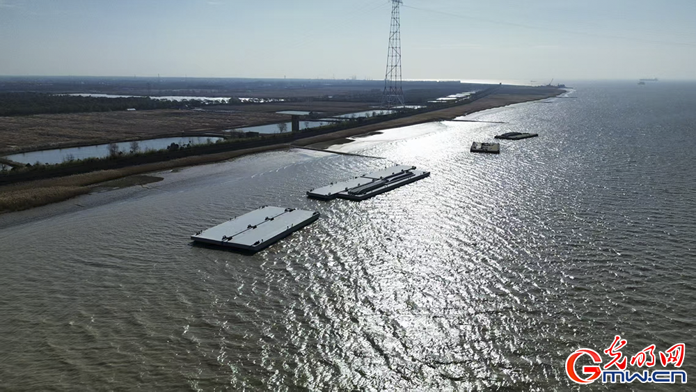 上海海警局：科技赋能立体管海 海域综合治理效能持续提升