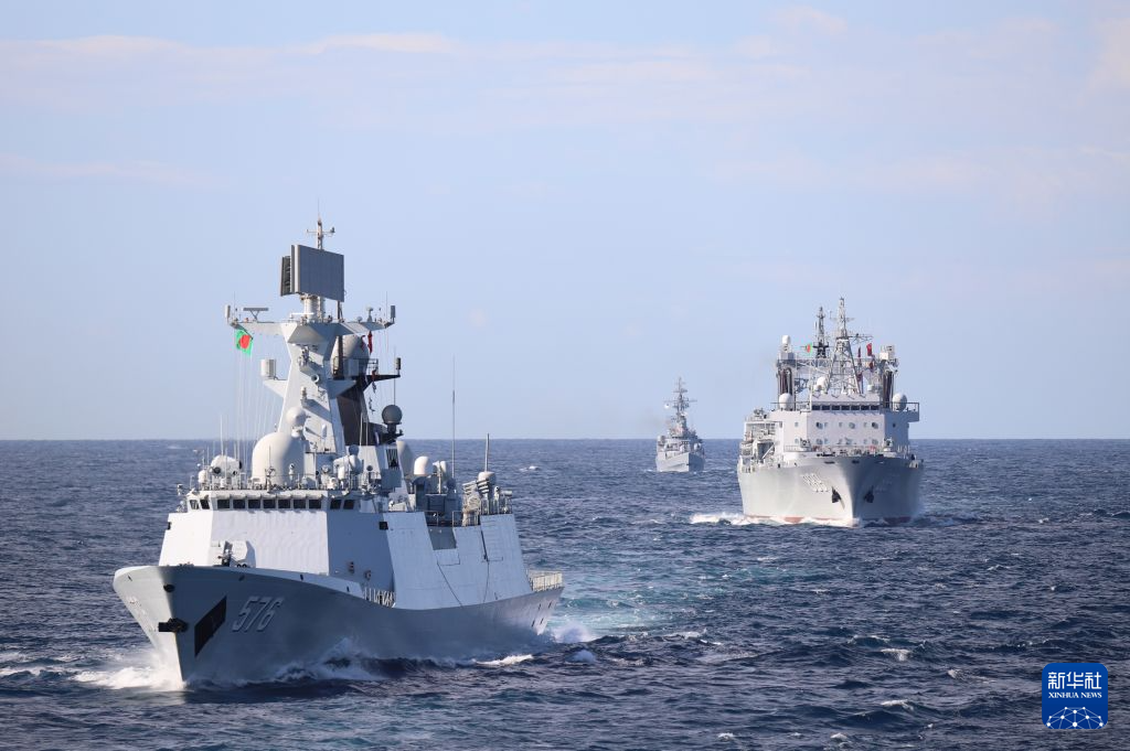 中国海军第48批护航编队结束对孟加拉国友好访问