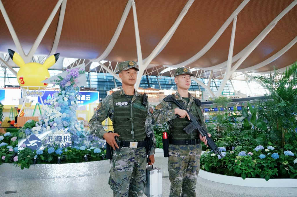 中秋月明·我在战位望故乡丨霓虹璀璨共此乡——走进武警上海总队某支队